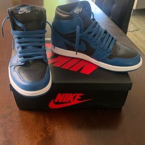 High Retro Jordan 1 Dark Marina Blue